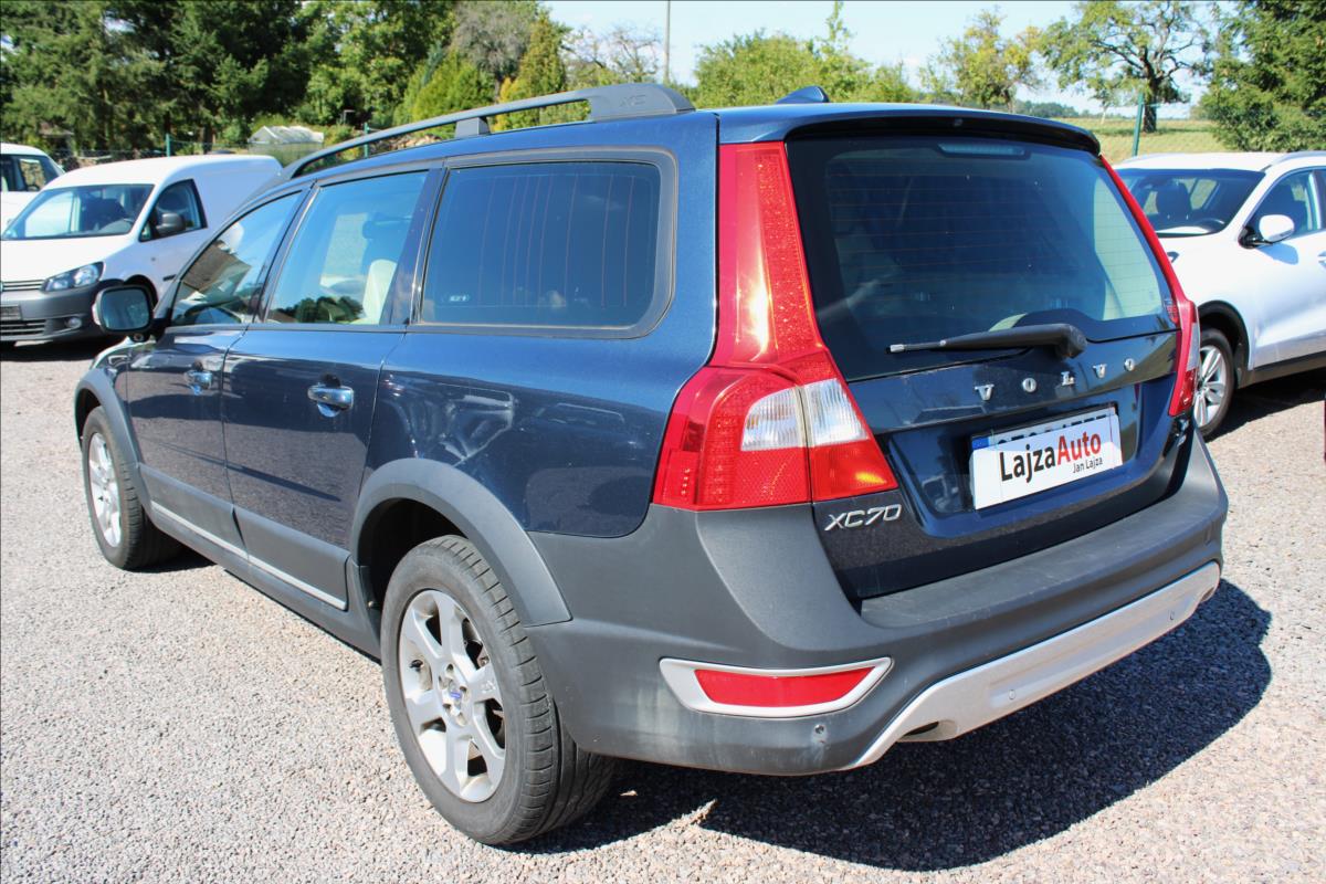 Volvo XC70