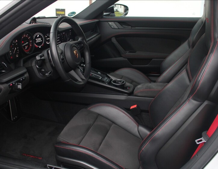 Porsche 911 44