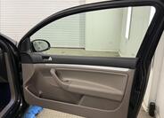 Volkswagen Golf 18