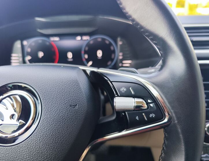 Škoda Superb 28
