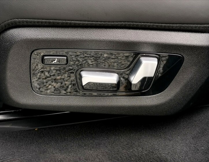 BMW X7 32