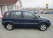 Ford Fusion 4