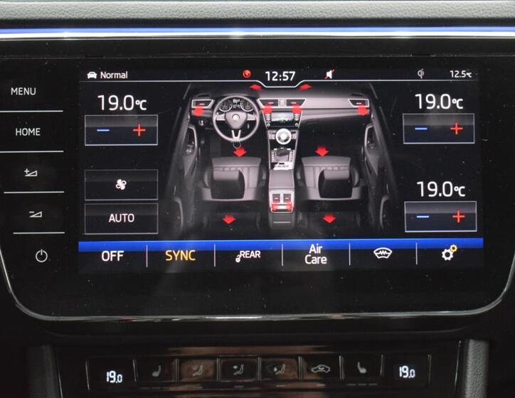 Škoda Superb 21