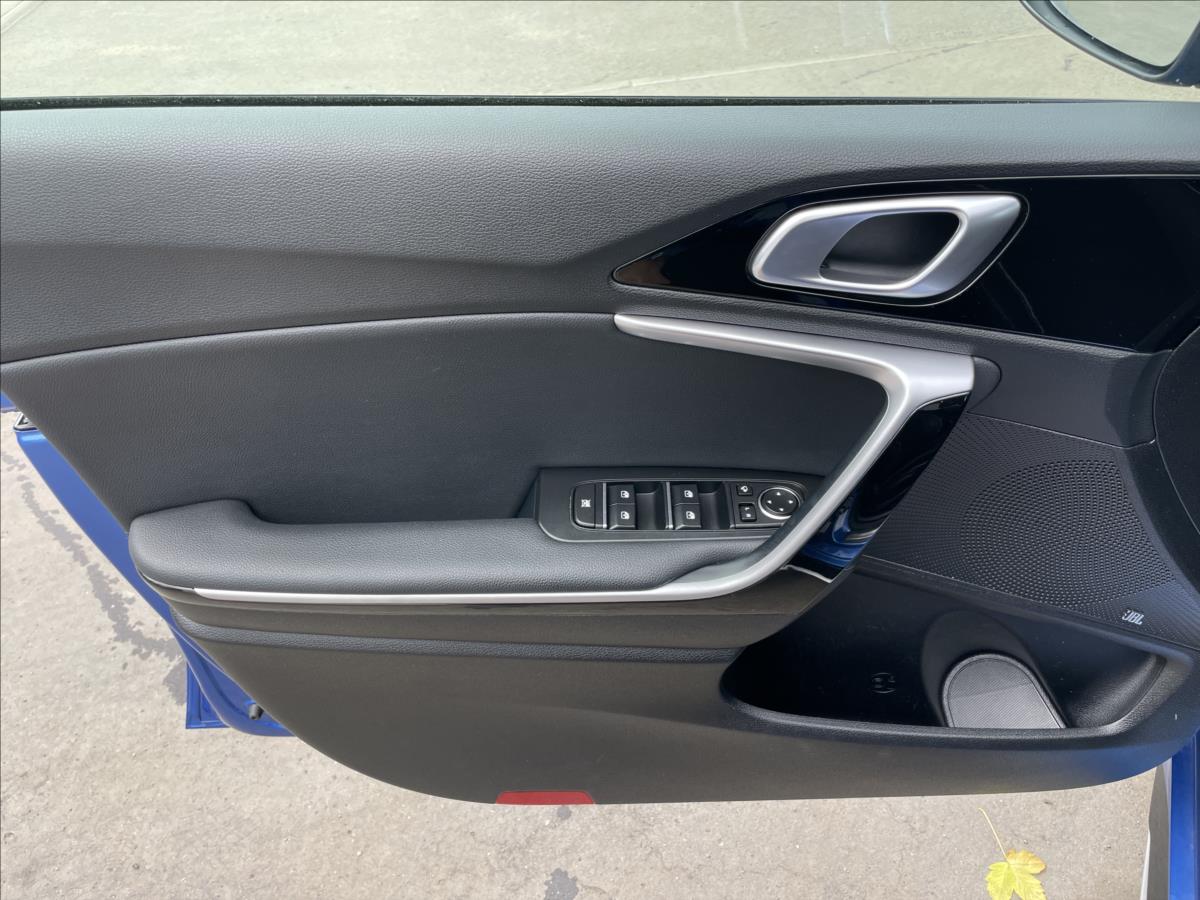 KIA ProCeed