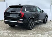 Volvo XC90 22