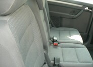 Volkswagen Touran 16
