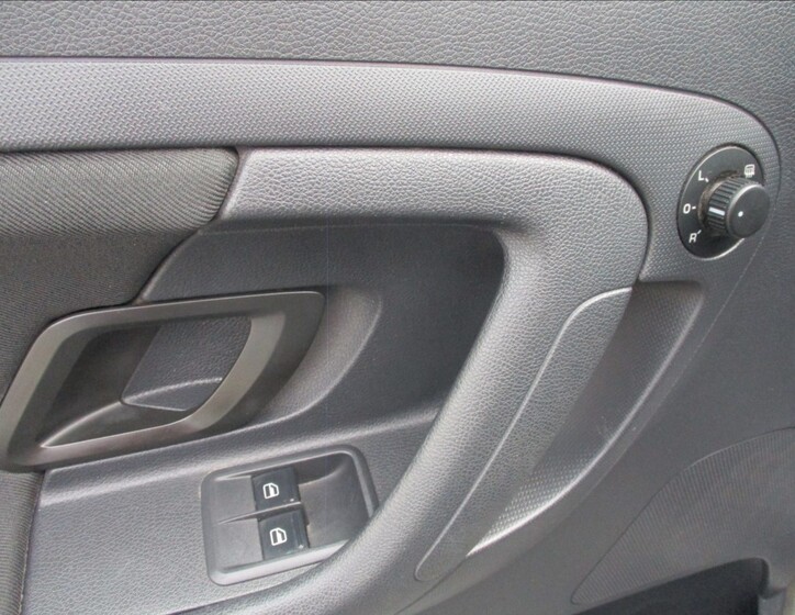 Škoda Roomster 12