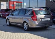 KIA Ceed 4