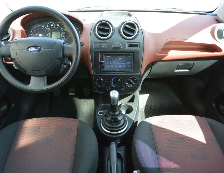 Ford Fiesta 11