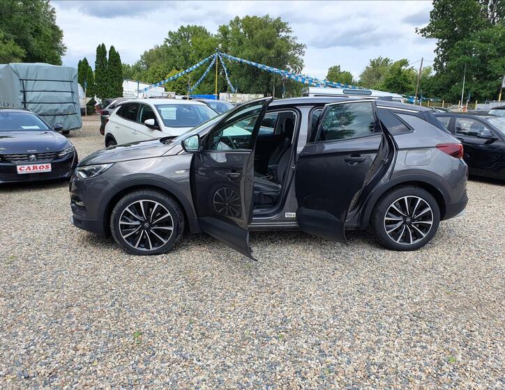Opel Grandland X 17