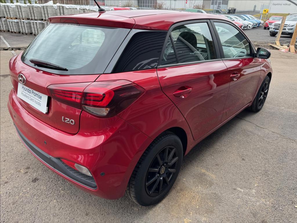 Hyundai i20 9