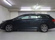 Toyota Avensis 8