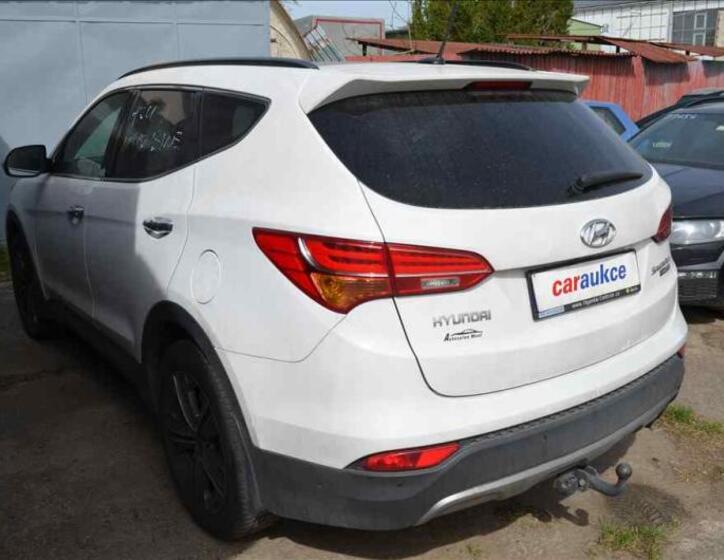 Hyundai Santa Fe 6