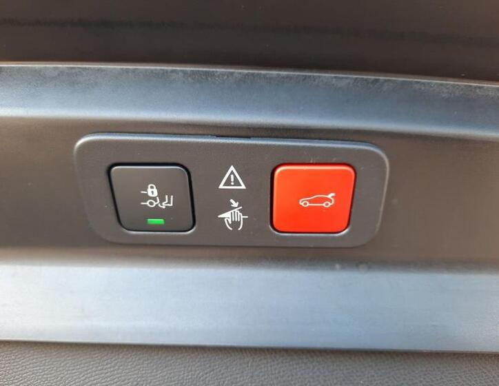 Peugeot 5008 32