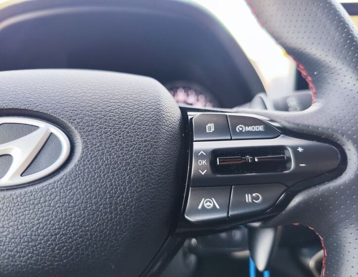 Hyundai i30 26