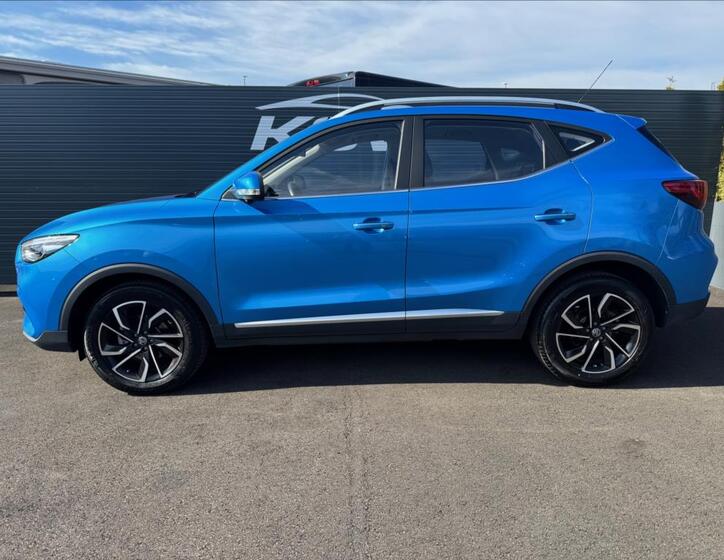 MG ZS 10