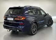 BMW X7 2