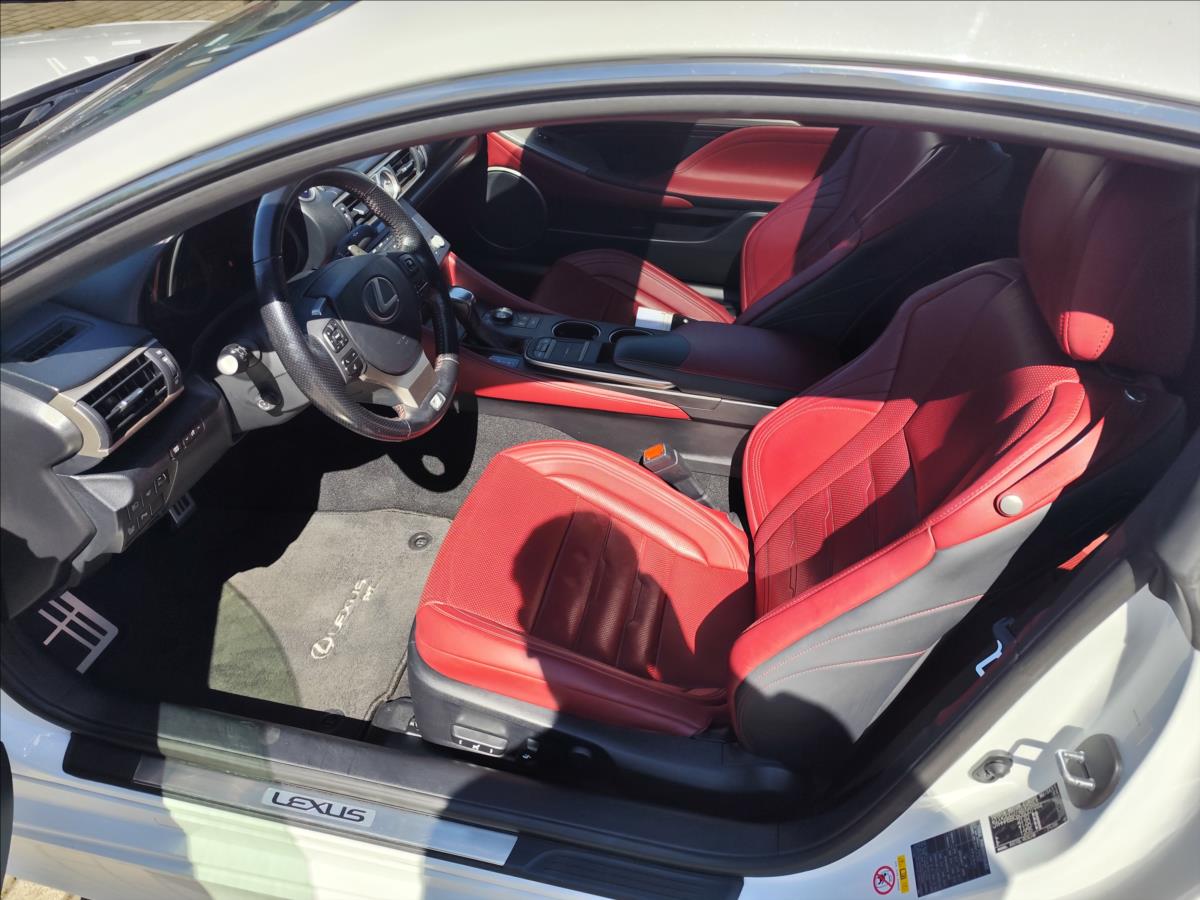 Lexus RC 300h