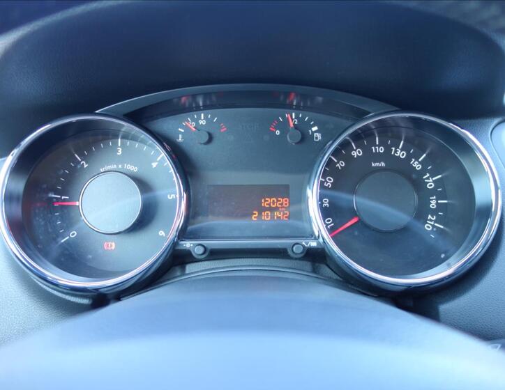 Peugeot 5008 26