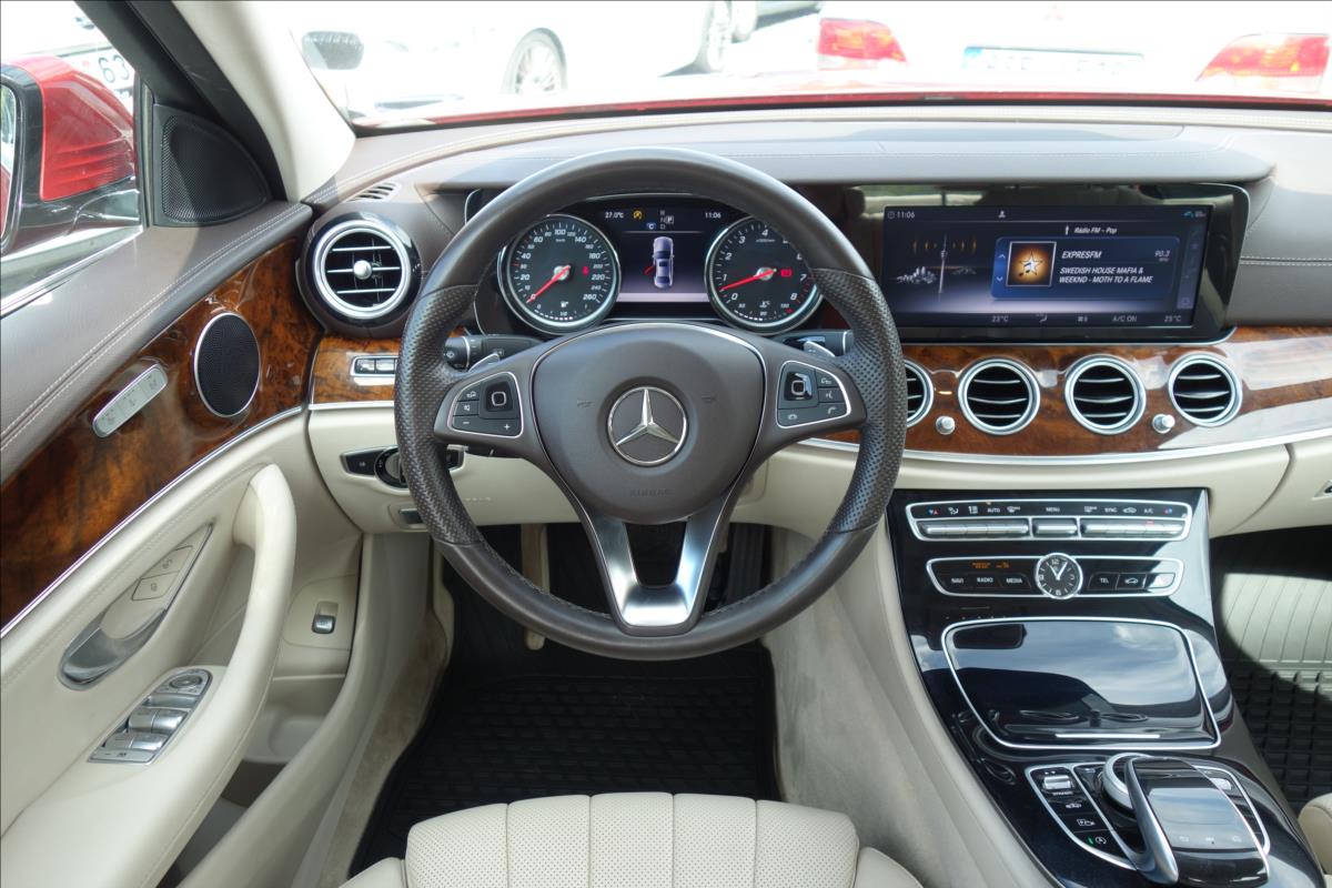 Mercedes-Benz Třídy E