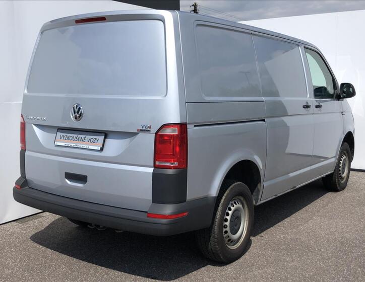 Volkswagen Transporter 2