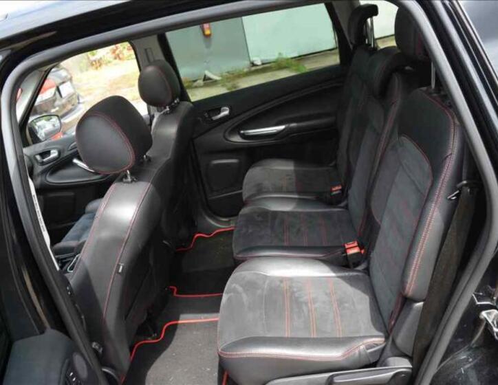 Ford S-MAX 17