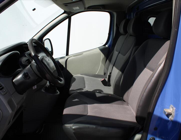 Renault Trafic 9