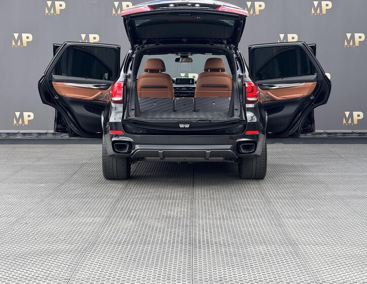 BMW X5 12