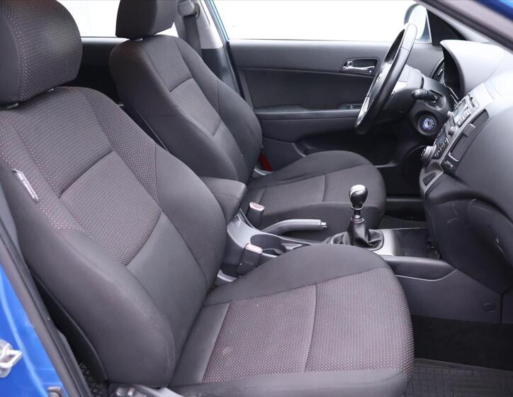 Hyundai i30 10