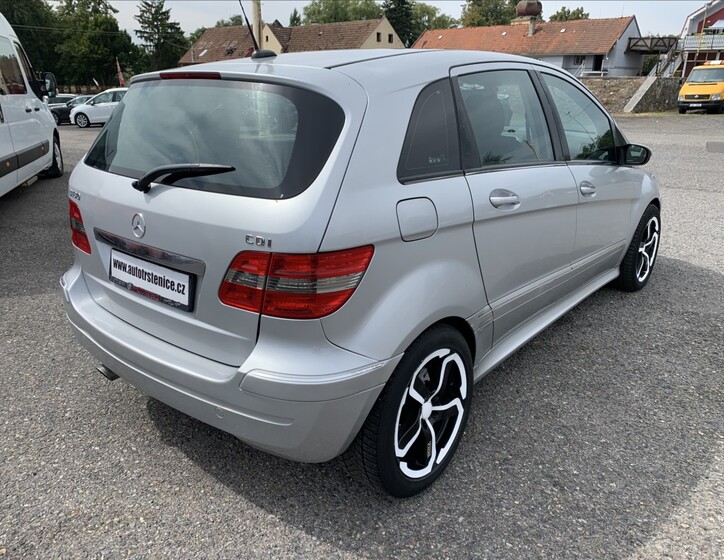 Mercedes-Benz Třídy B 5
