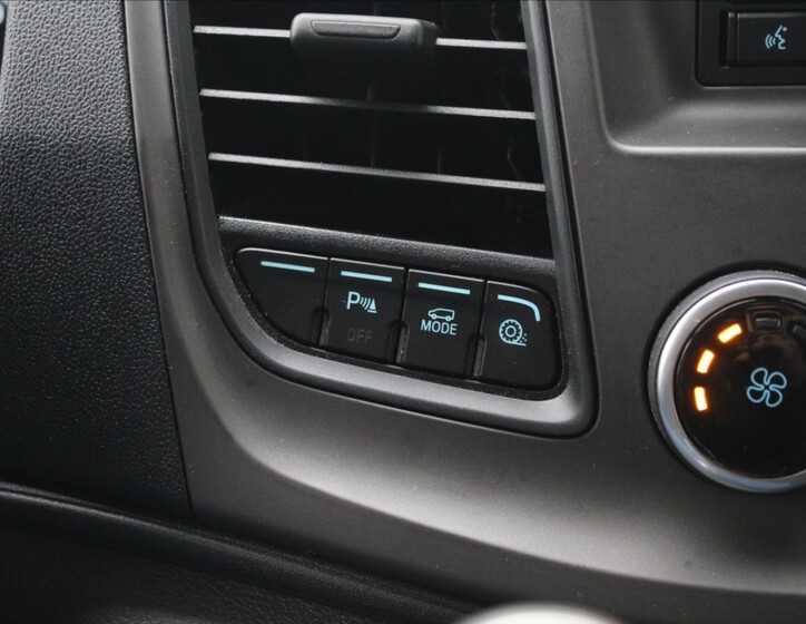 Ford Transit 11