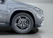 Mercedes-Benz GLA 15