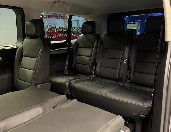 Toyota ProAce Verso 10