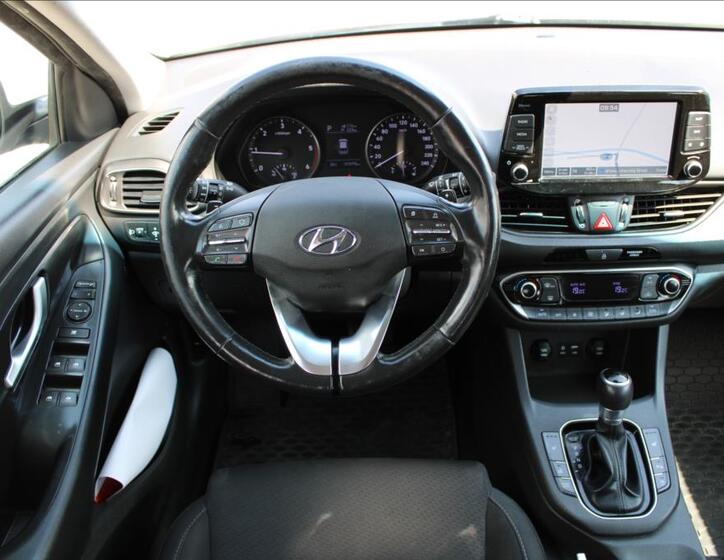 Hyundai i30 12