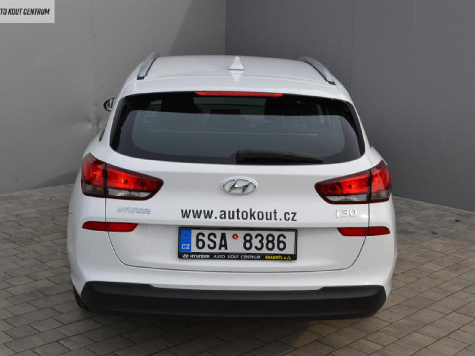 Hyundai i30 4