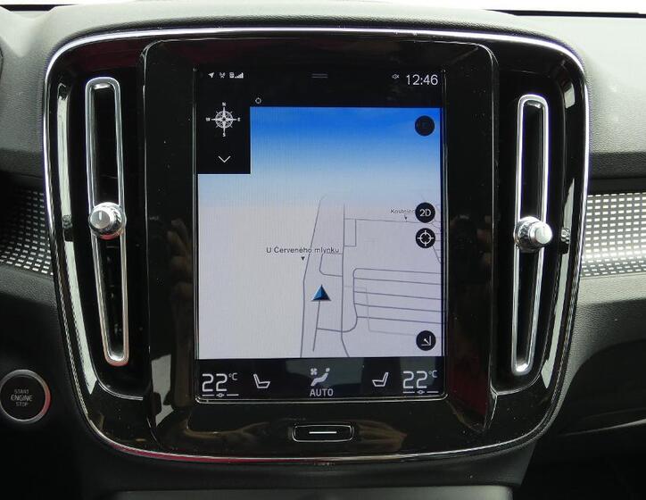 Volvo XC40 14