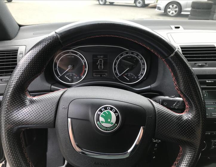 Škoda Octavia 12