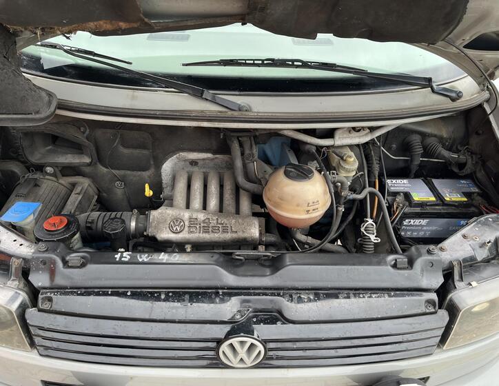 Volkswagen Transporter 23