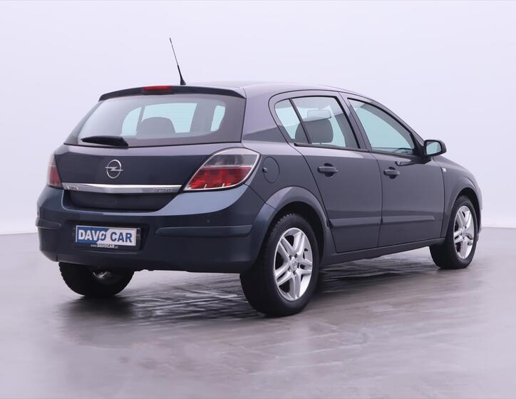 Opel Astra 7