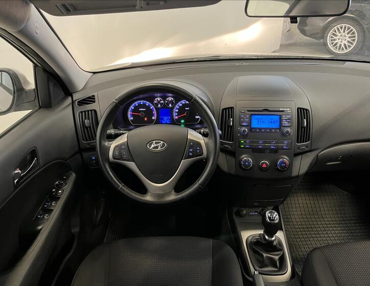 Hyundai i30 5