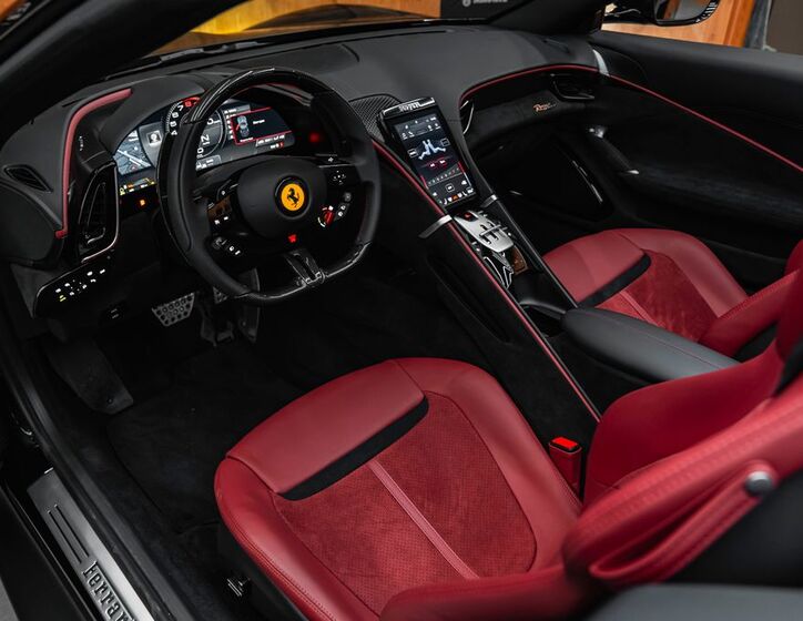 Ferrari Roma 24