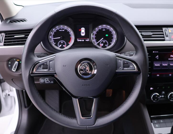 Škoda Octavia 19