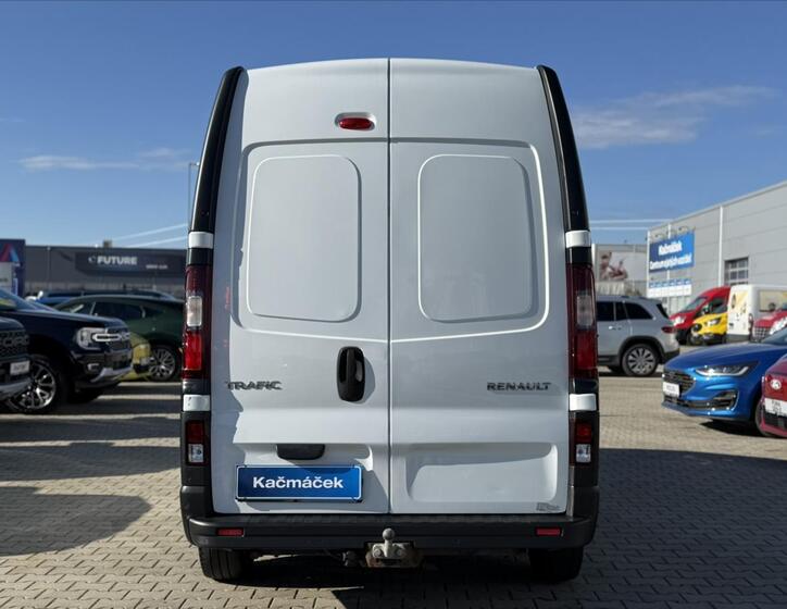 Renault Trafic 4