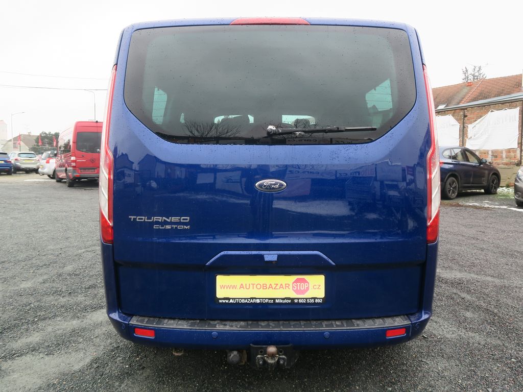 Ford Tourneo Custom