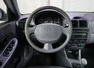 Hyundai Accent 15
