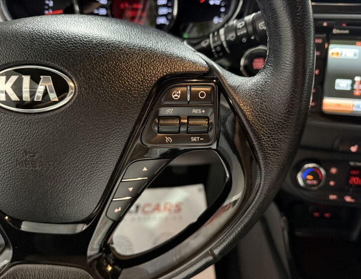 KIA Ceed 9