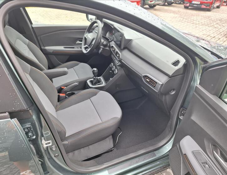 Dacia Sandero 14
