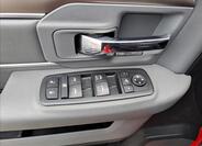 Dodge RAM 1500 10