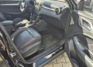 MG ZS 20