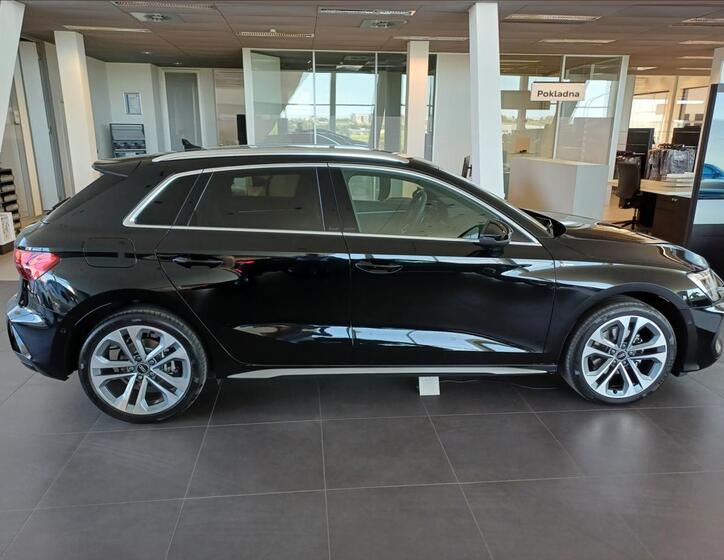 Audi A3 4